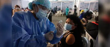 COVID-19 Perú: Minsa anuncia que un nuevo millón de vacunas chinas de Sinopharm llegan a mitad de mes al Perú Cevallos asegura que el proceso de vacunación seguirá con normalidad pese a retraso de llegada de vacunas