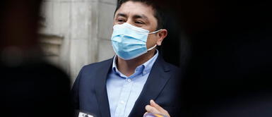 Guillermo Bermejo Guillermo Bermejo: "Si no quieren dejar gobernar, el Presidente puede cerrar el Congreso"