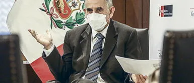 Ministro de Economía y Finanzas, Pedro Francke Pedro Francke confirma: "Promesas económicas no necesitan un cambio de Constitución"