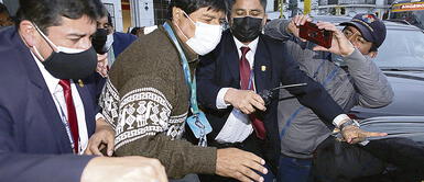 Actividades. El expresidente boliviano Evo Morales participó en un encuentro con parte del magisterio y visitó la Confederación Campesina del Perú (CCP). Foto: John Reyes/La República Evo Morales en Perú: aconsejó una “rebelión política” y apadrinó nacimiento de partido del Conare - Movadef