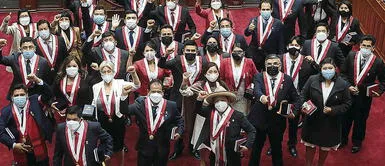 Unidos. Discrepancias en bancada de Perú Libre existen, pero aseguran que no derivará en divisiones. Congreso: Perú Libre prepara moción para censurar a la Mesa Directiva