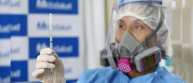 EsSalud: farmacias y boticas empezarían a vacunar contra la COVID-19 a partir de setiembre. EsSalud: farmacias y boticas empezarían a vacunar contra la COVID-19 a partir de setiembre