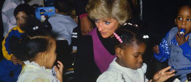 Ciclo especial de documentales de sobre Lady Di y la realeza británica Ciclo especial de documentales de sobre Lady Di y la realeza británica