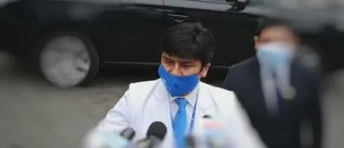 Mario Carhuapoma ocupa el cargo que dejó Fiorella Molinelli tras su renuncia. Presidente de EsSalud pide a medios no informar alza de alimentos para preservar la salud mental