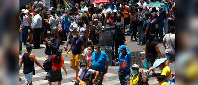 COVID-19 Perú Pablo Tsukayama revela que contagiados con variante delta exhalan un aire más cargado del coronavirus "Los pacientes con variante Delta exhalan un aire más cargado de virus", afirma científico peruano