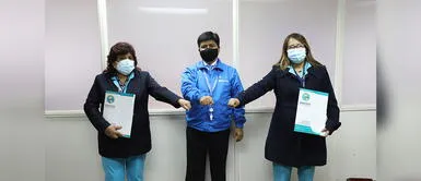 Vacuna COVID-19: EsSalud resaltó el rol de las enfermeras en el proceso de vacunación contra el coronavirus COVID-19: Presidente de EsSalud resaltó el rol de las enfermeras en el proceso de vacunación