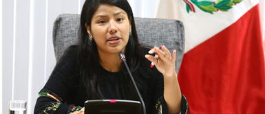 Tras el anuncio de RLA, varios usuarios en las redes sociales alentaron a que Indira Huilca también postule. Usuarios alientan a que Indira Huilca postule a la alcaldía de Lima tras anuncio de Rafael López Aliaga