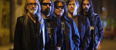 Frágil celebra el aniversario 40 de 'Avenida Larco' 'Frágil' celebrará los 40 años de 'Avenida Larco' con su regreso a los escenarios