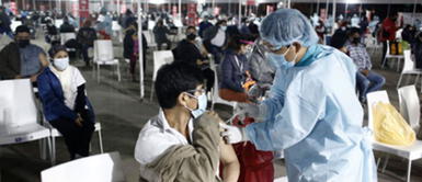 Vacunación: decana del Colegio de Enfermeras pide bajar rango de edad hasta 20 años Vacunación: decana del Colegio de Enfermeras pide bajar rango de edad hasta 20 años