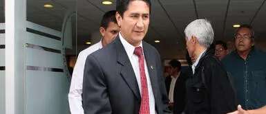 Vladimir Cerró sigue en problemas con la justicia. Fiscalía solicita 35 meses de prisión preventiva contra Vladimir Cerrón