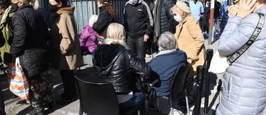 Mujer falleció dentro de vacunatorio COVID-19 minutos después de recibir la segunda dosis Mujer falleció dentro de vacunatorio COVID-19 minutos después de recibir la segunda dosis