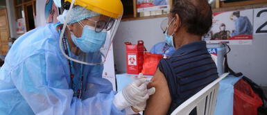 Llegaron millones de vacunas para combatir la pandemia ¡Más dosis para los peruanos! Llegan 2 millones de vacunas Sinopharm