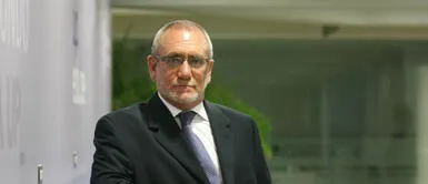 Augusto Rodrich menciona que es evidente la injerencia que tiene el Movadef sobre el Ejecutivo. Augusto Rodrich arremete contra el presidente: “El Movadef está instalado en Palacio de Gobierno”