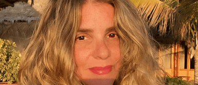 Johanna San Miguel brilla con unas coquetas 'cowboy boots' con acabado metálico. Johanna San Miguel brilla con unas coquetas botas vaqueras con acabado dorado