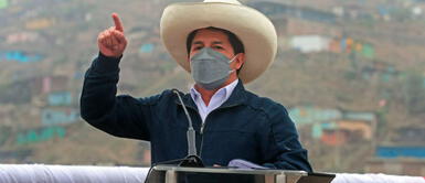 El presidente Pedro Castillo recibió el permiso del Congreso para salir del país y viajar a México y Estados Unidos en los próximos días. Castillo sobre su viaje a EE.UU: “Vamos a garantizar que en el Perú no hemos venido a expropiar a nadie”