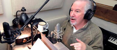 El pastor estadounidense aseguraba que la pandemia del coronavirus no existe. Fallece de COVID-19 un pastor que incentivaba a boicotear laboratorios que hacen vacunas