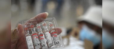 Nuestro país firmó un acuerdo por 20 millones de vacunas rusas. Primer lote de vacuna Sputnik V arribaría entre noviembre o diciembre, según Ostos