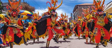 Diablada puneña Danza peruana: ¡Orgullo del altiplano! La diablada puneña es Patrimonio Cultural de la Nación