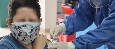 COVID-19: Minsa bloquea vacunación irregular de menores en Puno COVID-19: Minsa bloquea vacunación irregular de menores en Puno