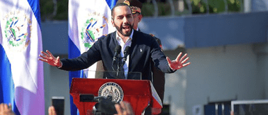 Nayib Bukele, presidente de El Salvador. Foto: AFP. Presidente Nayib Bukele escribe en su biografía de Twitter “dictador de El Salvador”