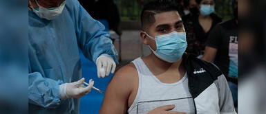 Rosell revela que personas de provincias también vienen a inocularse a Lima. Gustavo Rosell sobre inmunizados con Pfizer en provincias: "La idea es que cada uno se vacune en su sitio"