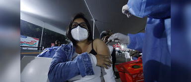 Millones de vacunas Sinopharm llegarán en octubre. ¿Puedo recibir la vacuna anticovid si cumplo 23 años antes de que termine 2021?