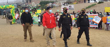 Ministro Carrasco: Nosotros respetamos la opinión de ministros y el presidente del Consejo de Ministros. Nosotros estamos de acuerdo con el encargado de la cartera, el canciller Maúrtua. Ministro Carrasco: Nosotros respetamos la opinión de ministros y el presidente del Consejo de Ministros. Nosotros estamos de acuerdo con el encargado de la cartera, el canciller Maúrtua.