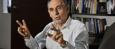 Ministro de Economía aseguró que Pedro Castillo no impulsará Asamblea Constituyente Ministro de Economía aseguró que Pedro Castillo no impulsará Asamblea Constituyente