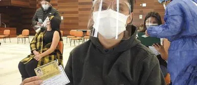 Adolescente vacunado el pasado 13 de septiembre. Tacna no hace caso a prohibición de Minsa y sigue vacunando a menores de 12 a 17 años