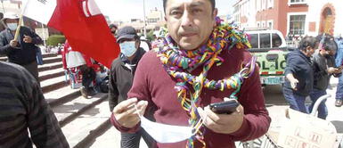 Bermejo se enfrenta a la prensa. Bermejo se enfrentó a periodistas y les dice que estuvieron arrodillados ante expresidente Fujimori