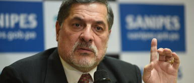 Ernesto Bustamante: Cobré gastos de instalación para poner mi oficina virtual en mi casa Ernesto Bustamante: "Cobré gastos de instalación para poner mi oficina virtual en mi casa"