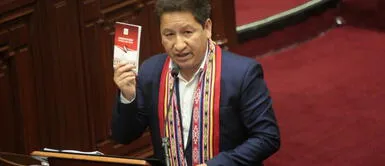 Guido Bellido lanza ultimátum a sus ministros Guido Bellido continuó con la confrontación con Canciller: "Hay que ser coherentes"