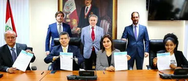 Congresista fujimorista es criticada en redes sociales. Barbarán hace pública reunión de FP con “Vox” y usuarios le recuerdan actos racistas de partido español