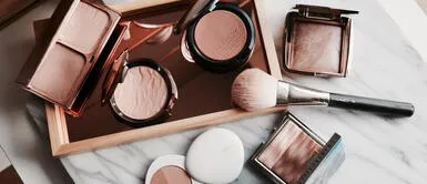 Conoce el nuevo hack de belleza viral en TikTok que revela cómo convertir el bronceador en polvo en una fórmula cremosa. Conoce el hack de belleza para convertir tu bronceador en polvo en una fórmula cremosa