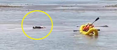 Los rescatistas quedaron impactados. Reportan un cadáver en el río, pero cuando las autoridades se acercaron se llevaron una sorpresa