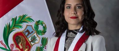 Sigrid Bazán calificó a Alberto Fujimori de corrupto. Sigrid calificó a Fujimori de corrupto: “Si existe una sentencia contra a alguien por corrupción, entonces lo es”