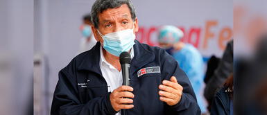 El 95% de fallecidos en camas UCI no estaban vacunados. Ministro Cevallos sobre tercera ola: "Mientras más se vacunen contra la COVID-19, menos muertos y restricciones habrá"