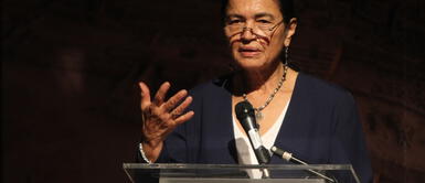 Ruth Shady es amenazada a muerte por los traficantes de terrenos que usurpan Caral. Ruth Shady: Arqueóloga es amenazada a muerte por enfrentar a traficantes de terrenos