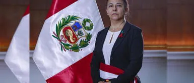 Giselo Ortiz lució una flor de cantura como prendedor, de manera simbolica para recordar a los deudos de la masacre de La Cantuta. Gisela Ortiz reemplaza a Ciro Gálvez como la nueva ministra de Cultura