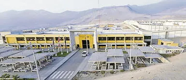 Cambian al jefe de seguridad de Ancón 1 por delitos de extorsión y tortura que habrían cometido los reos. Foto: AFP Retiran al jefe de seguridad de Montesinos y Antauro Humala tras denuncias por extorsión