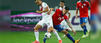 La selección peruana triunfó con goles de Cueva y Peña. Prensa chilena ataca a su selección tras la derrota frente a Perú