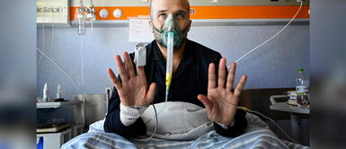 Italia fue el primer país europeo afectado por la pandemia de la COVID-19. Italia: Hombre lamentó rechazar vacuna anticovid tras enfermarse de coronavirus