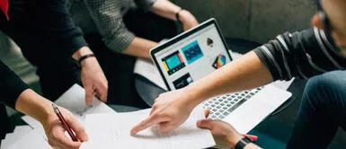 Conoce los requisitos para postular a las vacantes de la ONP. Foto: Bolsa de trabajos. PNP lanza masiva oferta laboral con sueldos entre S/1,800 a S/13,900 soles