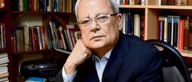 César Hildebrandt afirma que la derecha en el Perú es burra y está ensimismada en sus goces que no quiere cambiar la Constitución de 1993 video Hildebrandt: “Tenemos una derecha tan burra, ensimismada en sus goces que no quiere cambiar la Constitución de 1993”