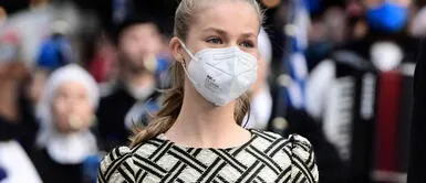 Princesa Leonor y vestido La princesa Leonor se impone ante su hermana con vibrante estilismo en tendencia