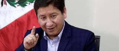 Guido Bellido en el programa de Juliana Oxenford asegura que Vladimir Cerrón no es corrupto Guido Bellido: “Vladimir Cerrón no es corrupto ¿Cuál es la prueba de que lo sea?”