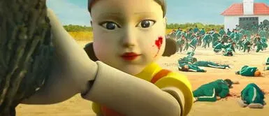 Profesor usa la muñeca de “El Juego del calamar” para que alumnos no copien en examen Profesor usa la muñeca de “El Juego del calamar” para que alumnos no copien en examen