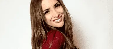 Rosángela Espinoza y bikini naranja con crochet Rosángela Espinoza triunfa a los pies de Miami con bikini naranja con detalles a crochet