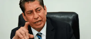 El magistrado es el ponente de la demanda por inconstitucionalidad sobre la interpretación de la cuestión de confianza. Regulación de confianza: Espinosa-Saldaña advirtió que quienes cambien sus votos deberán justificarlo