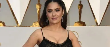 Salma Hayek y vestido Salma Hayek conquista la alfombra roja con exquisito vestido rojo rubí decorado con 'pailettes'